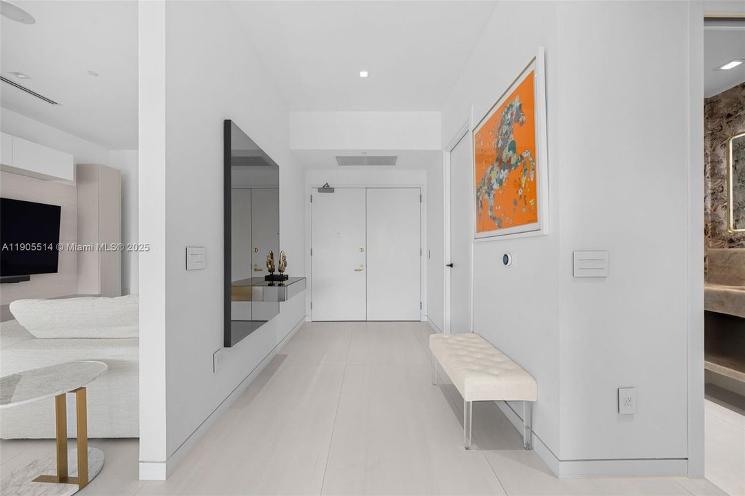 For Sale: $2,499,999 (3 beds, 4 baths, 3206 Square Feet)