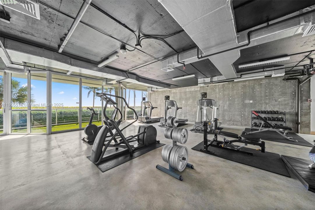 For Sale: $2,499,999 (3 beds, 4 baths, 3206 Square Feet)