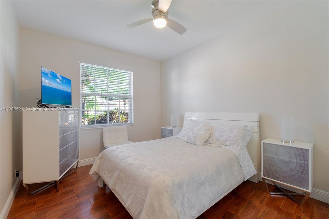 For Sale: $599,400 (3 beds, 2 baths, 1984 Square Feet)