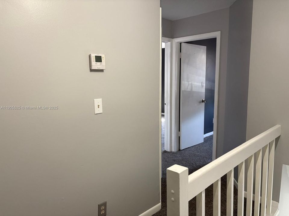 Recientemente alquilado: $2,600 (3 camas, 2 baños, 1400 Pies cuadrados)