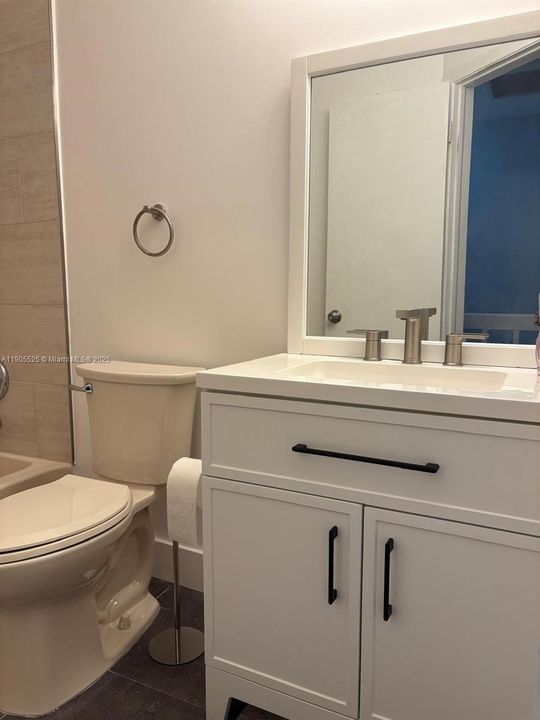 Recientemente alquilado: $2,600 (3 camas, 2 baños, 1400 Pies cuadrados)