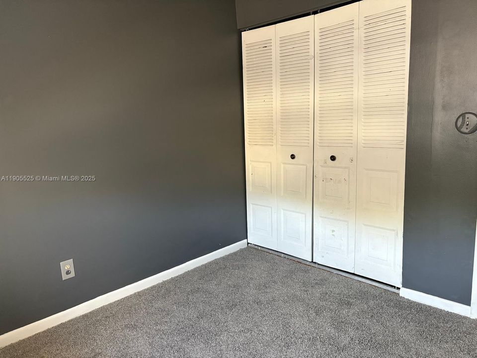 Recientemente alquilado: $2,600 (3 camas, 2 baños, 1400 Pies cuadrados)