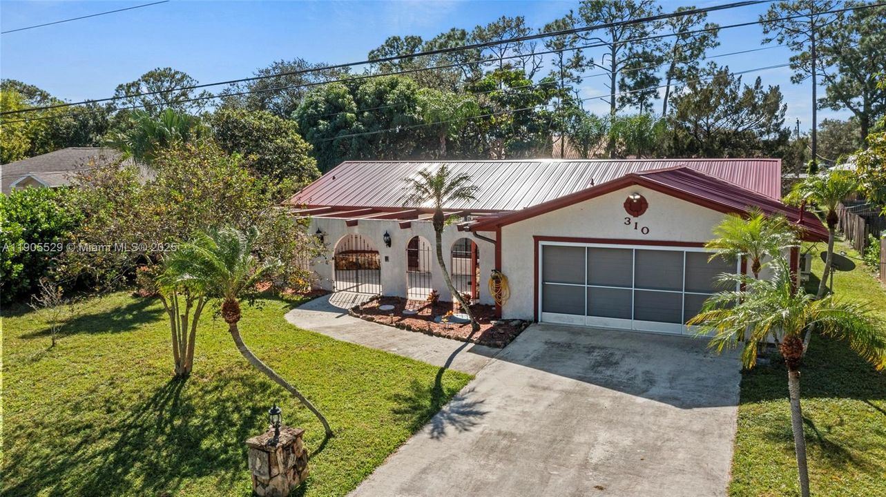 Activo con contrato: $320,000 (3 camas, 2 baños, 1596 Pies cuadrados)