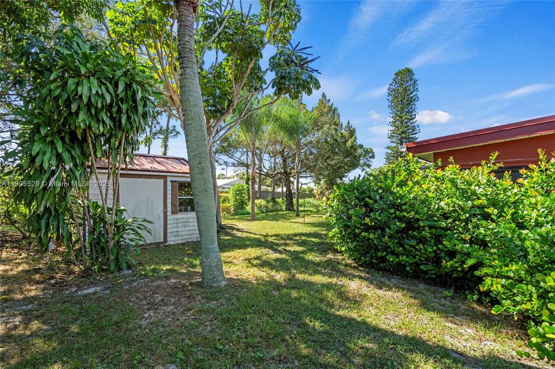 Activo con contrato: $320,000 (3 camas, 2 baños, 1596 Pies cuadrados)