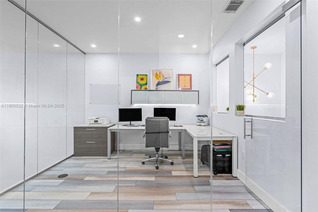 待售: $670,000 (3 贝兹, 3 浴室, 2008 平方英尺)