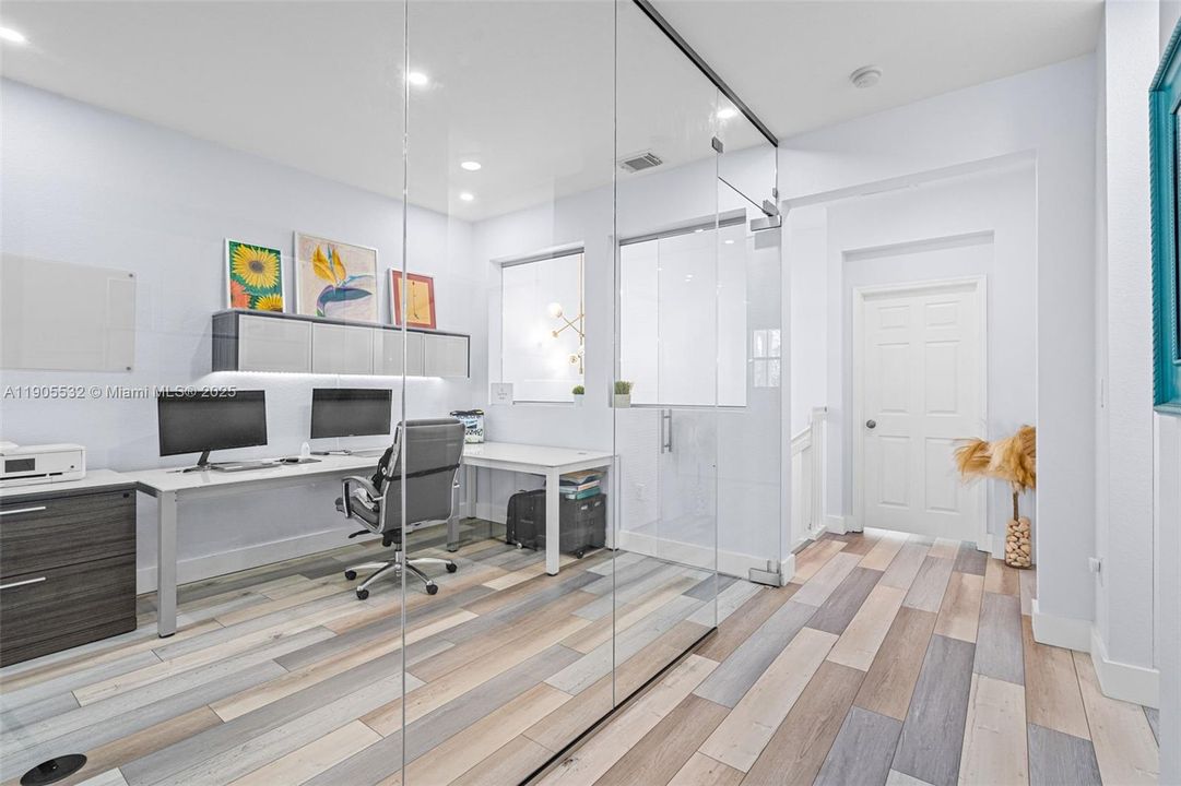 待售: $670,000 (3 贝兹, 3 浴室, 2008 平方英尺)