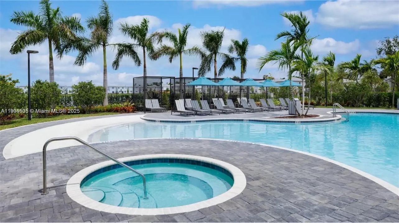 待售: $450,000 (3 贝兹, 2 浴室, 1827 平方英尺)