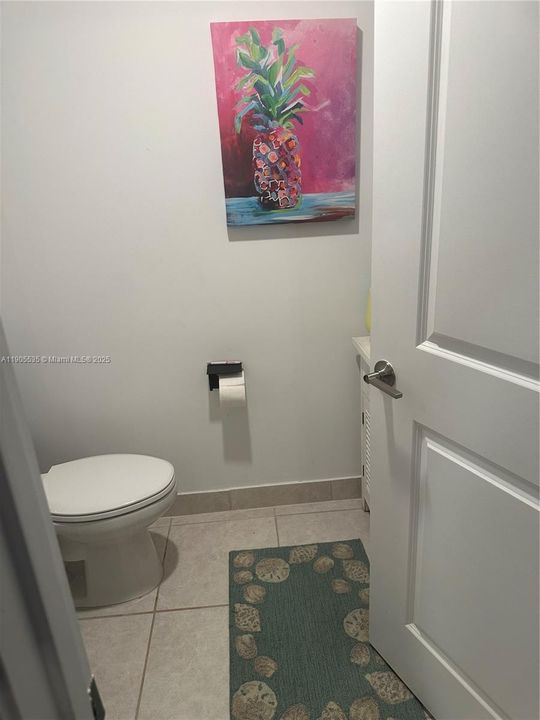 待售: $450,000 (3 贝兹, 2 浴室, 1827 平方英尺)