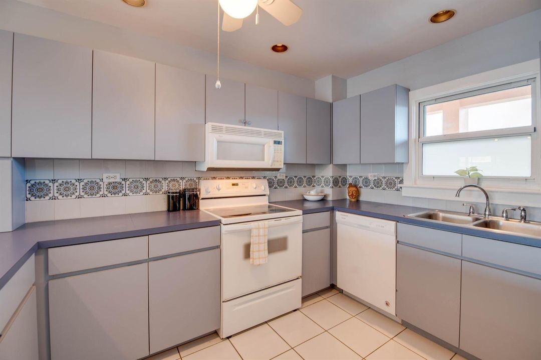 004-2601SouthRooseveltBoulevard-608b-Key