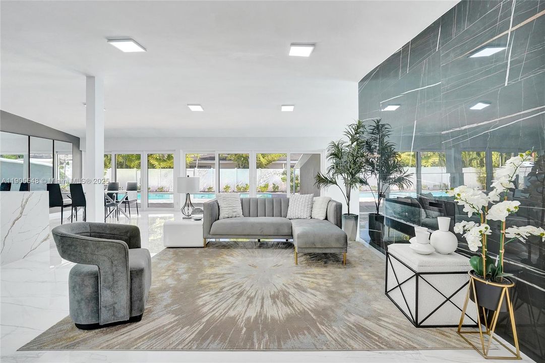 En Venta: $1,899,000 (4 camas, 3 baños, 2194 Pies cuadrados)