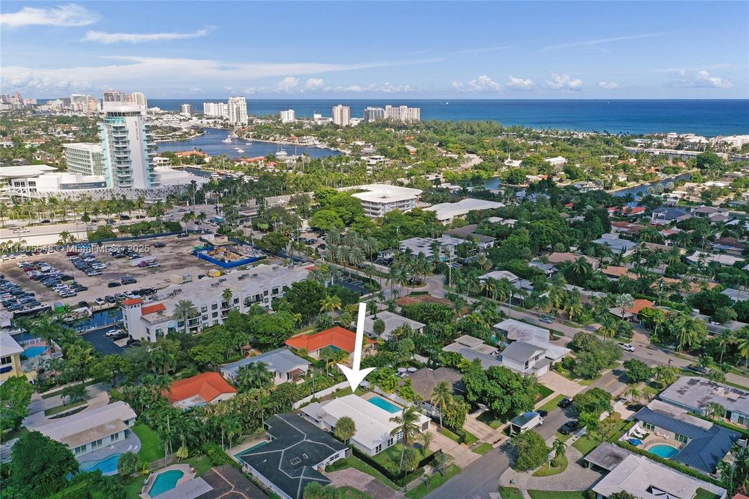 En Venta: $1,899,000 (4 camas, 3 baños, 2194 Pies cuadrados)