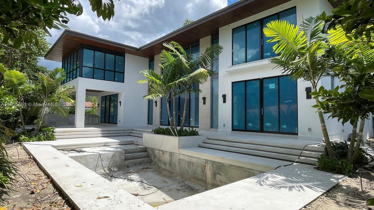 For Sale: $5,900,000 (4 beds, 4 baths, 4410 Square Feet)