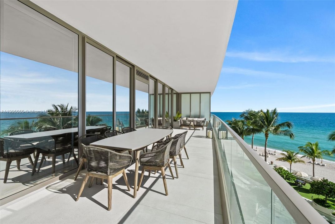 待售: $4,700,000 (3 贝兹, 5 浴室, 2468 平方英尺)