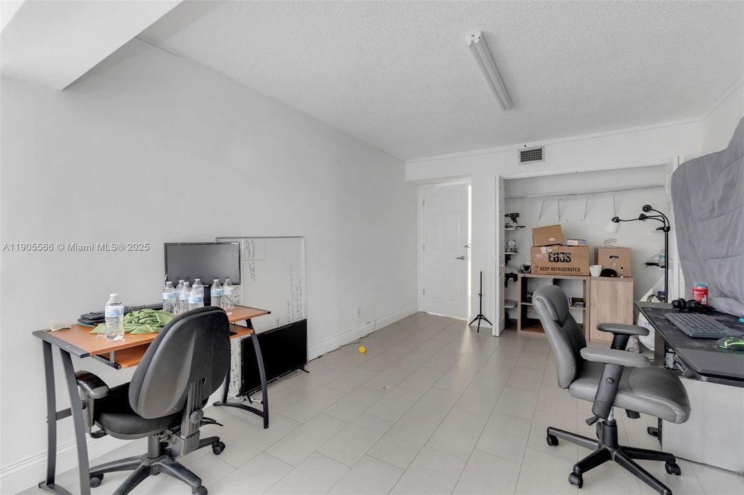 For Sale: $360,000 (3 beds, 2 baths, 1540 Square Feet)