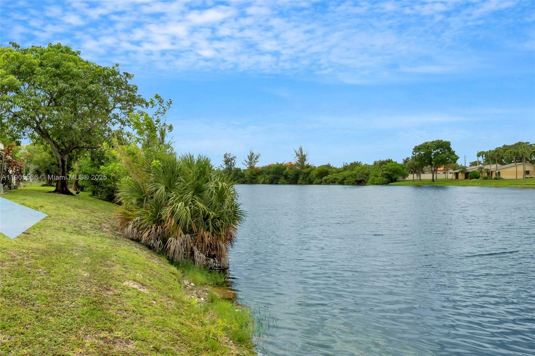 For Sale: $360,000 (3 beds, 2 baths, 1540 Square Feet)