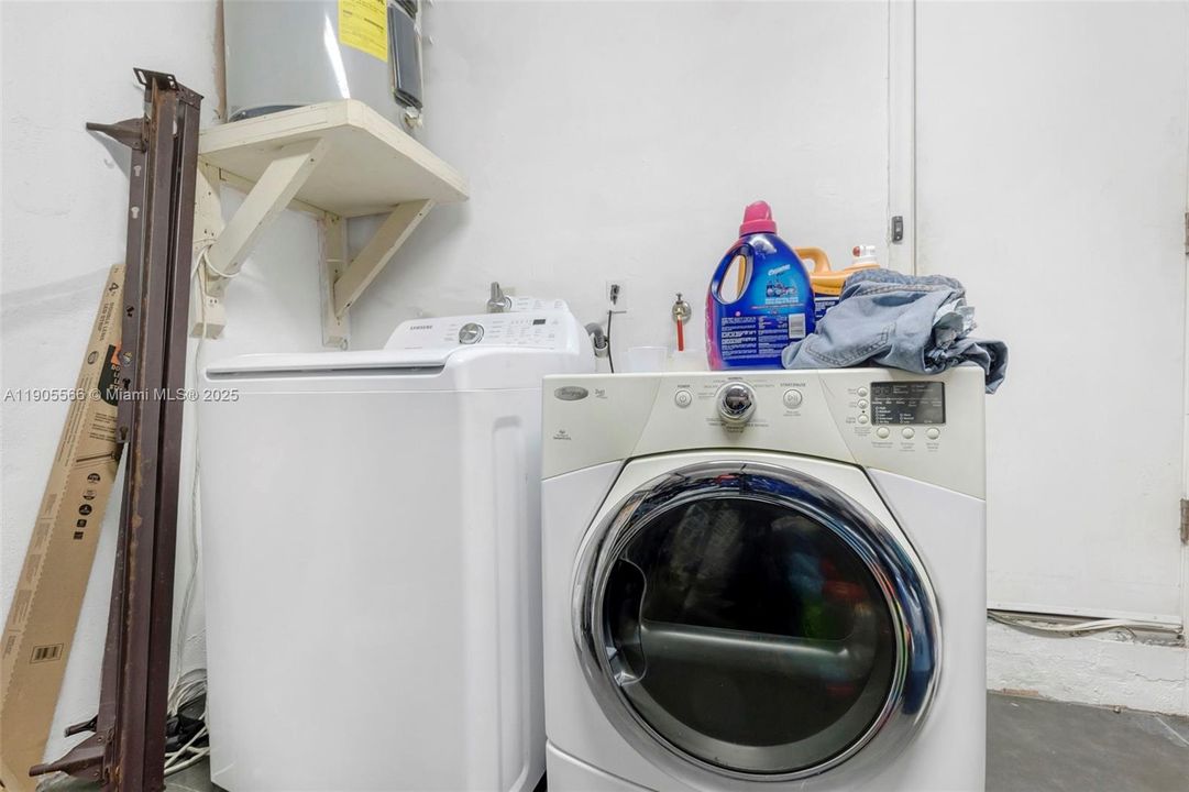 For Sale: $360,000 (3 beds, 2 baths, 1540 Square Feet)