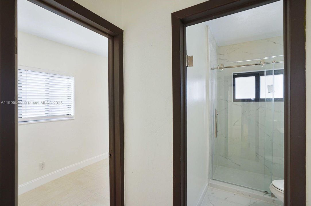 出租: $1,875 (2 贝兹, 1 浴室, 0 平方英尺)