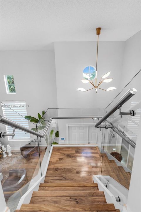 For Sale: $875,000 (5 beds, 3 baths, 2537 Square Feet)