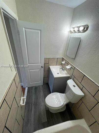 Recently Rented: $1,150 (1 beds, 1 baths, 992 Square Feet)