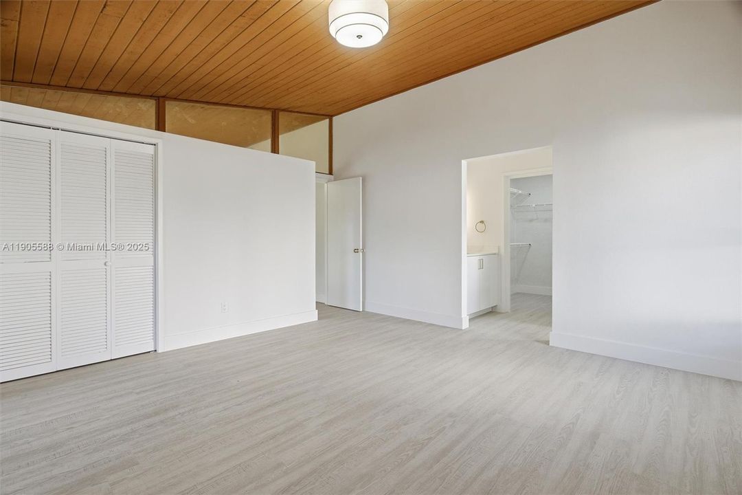 Recently Sold: $545,000 (3 beds, 2 baths, 1666 Square Feet)