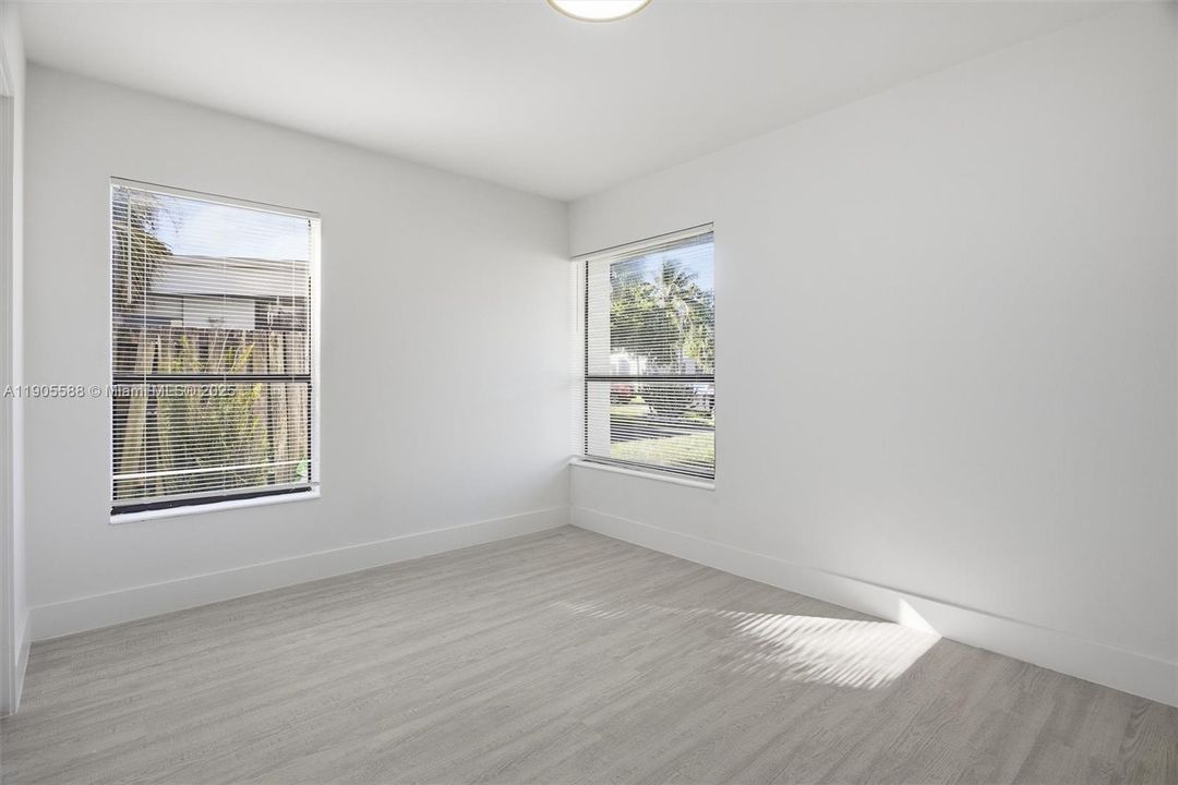 Recently Sold: $545,000 (3 beds, 2 baths, 1666 Square Feet)