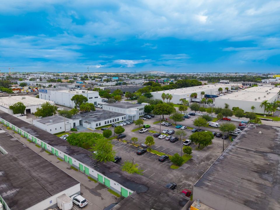 出租: $28 (0 贝兹, 0 浴室, 0 平方英尺)