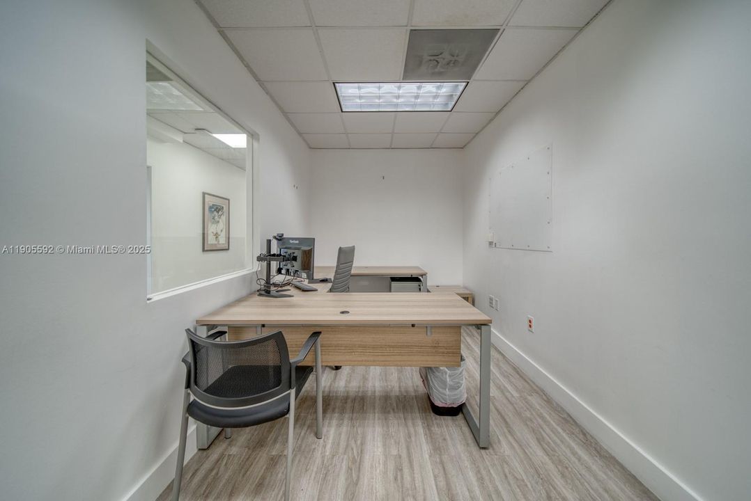 出租: $28 (0 贝兹, 0 浴室, 0 平方英尺)