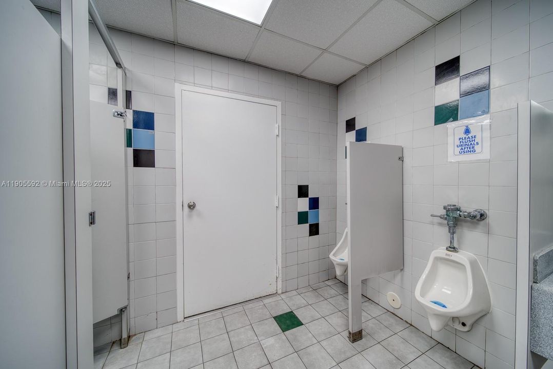 出租: $28 (0 贝兹, 0 浴室, 0 平方英尺)