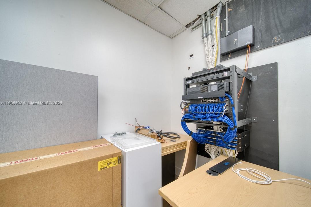 出租: $28 (0 贝兹, 0 浴室, 0 平方英尺)