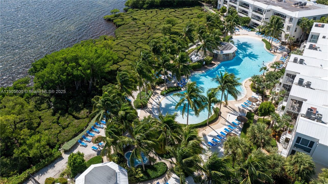 待售: $2,099,990 (4 贝兹, 3 浴室, 2635 平方英尺)