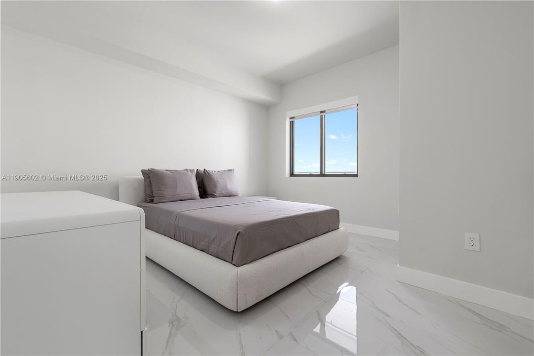 For Rent: $12,000 (2 beds, 3 baths, 1542 Square Feet)