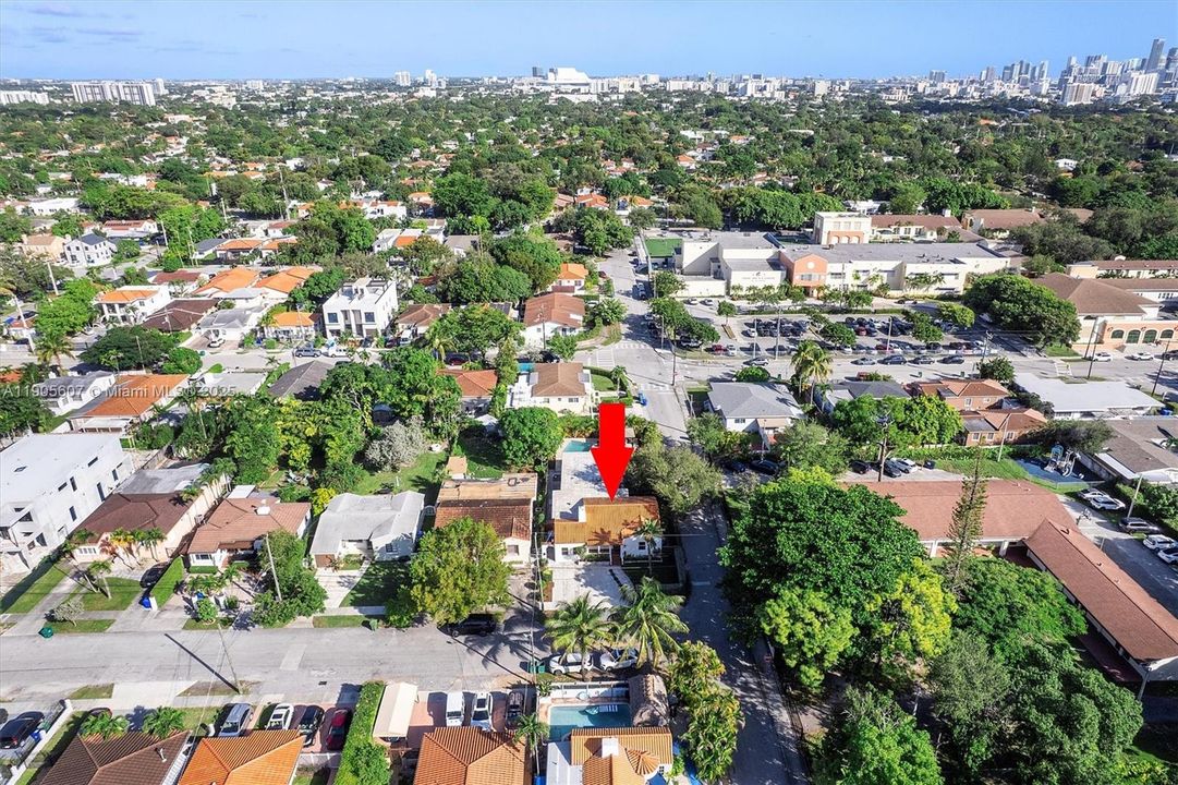 Active With Contract: $1,325,000 (5 beds, 3 baths, 2479 Square Feet)