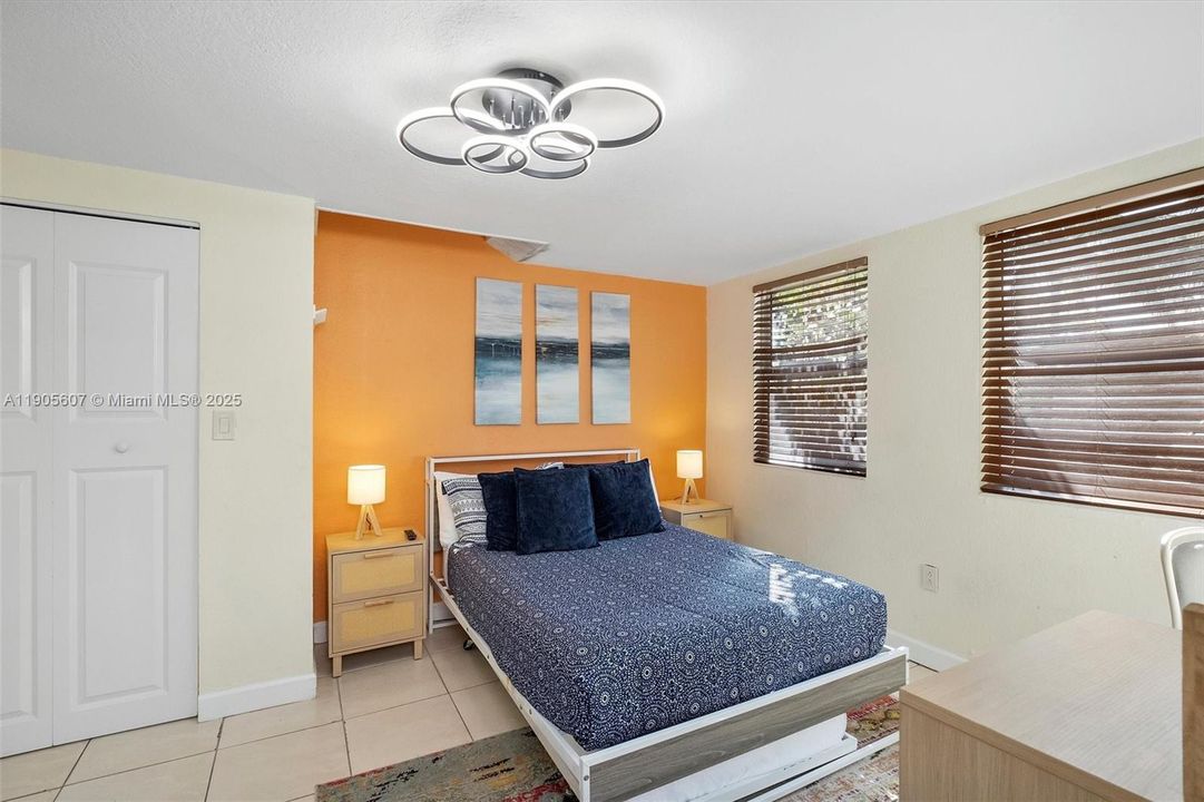 Active With Contract: $1,325,000 (5 beds, 3 baths, 2479 Square Feet)