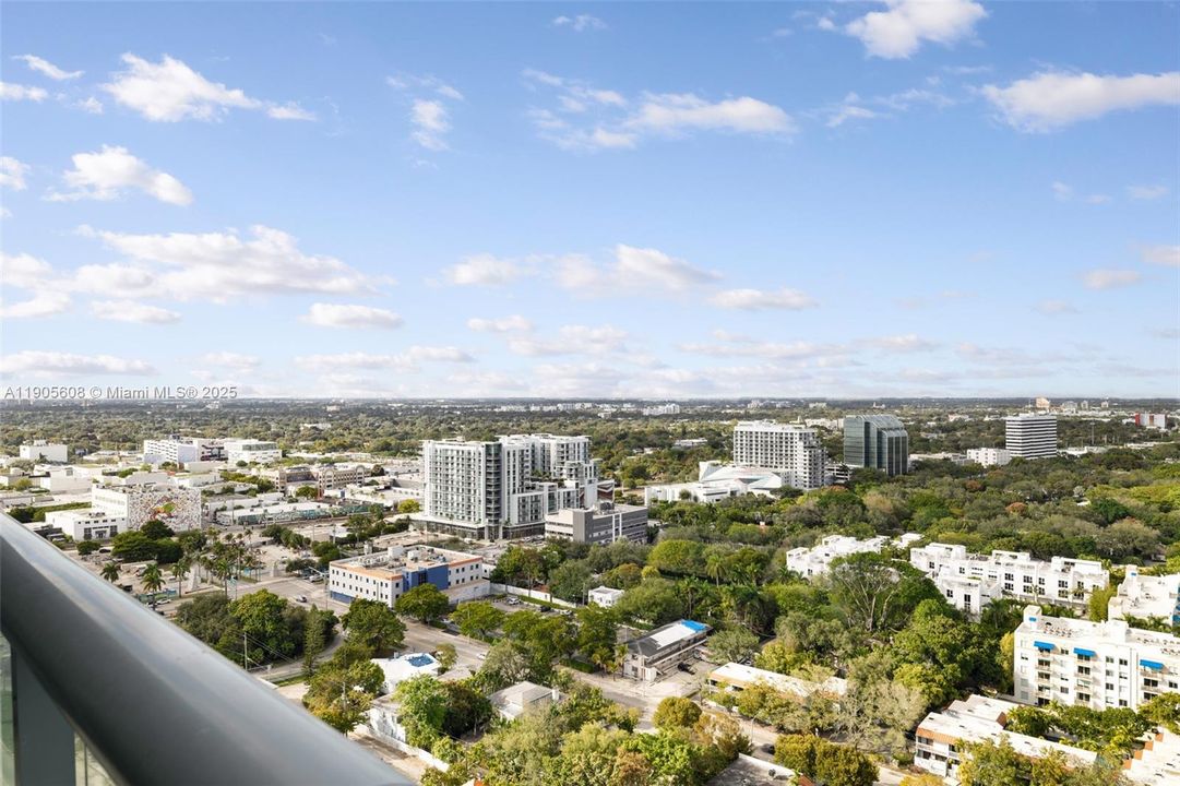 For Sale: $625,000 (2 beds, 2 baths, 1158 Square Feet)