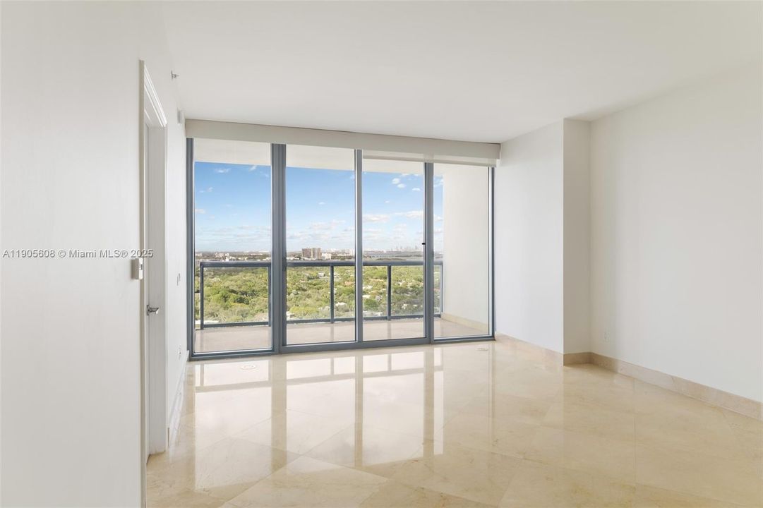 For Sale: $625,000 (2 beds, 2 baths, 1158 Square Feet)