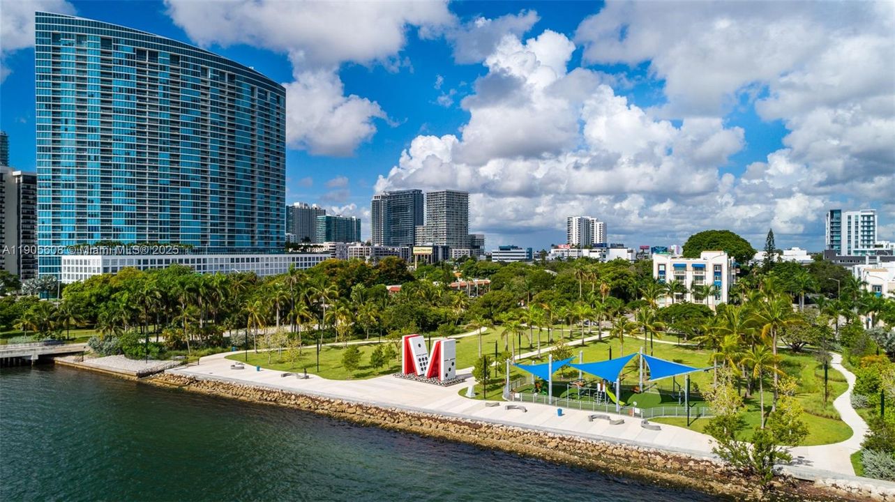 For Sale: $625,000 (2 beds, 2 baths, 1158 Square Feet)