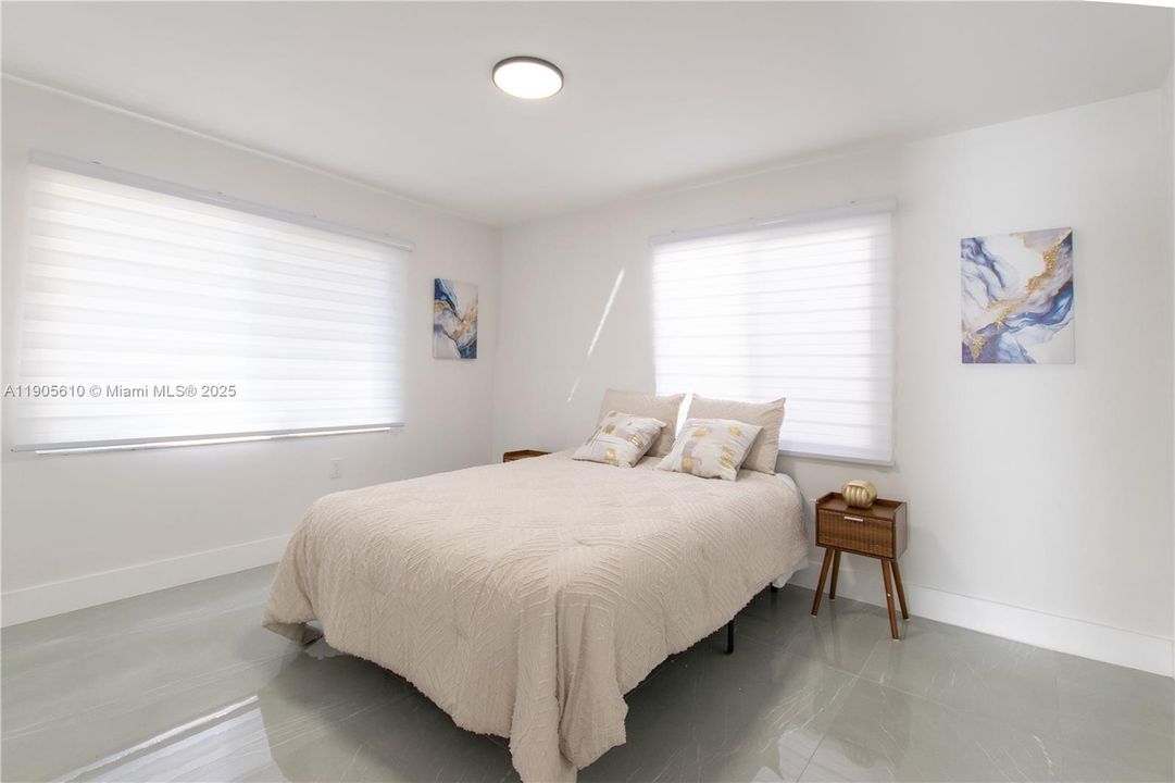 合同活跃: $475,000 (3 贝兹, 2 浴室, 990 平方英尺)