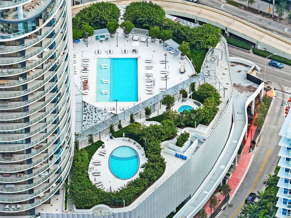 five-park-miami-beach-4104-for-rent-maria-rosales-chic-living-miami