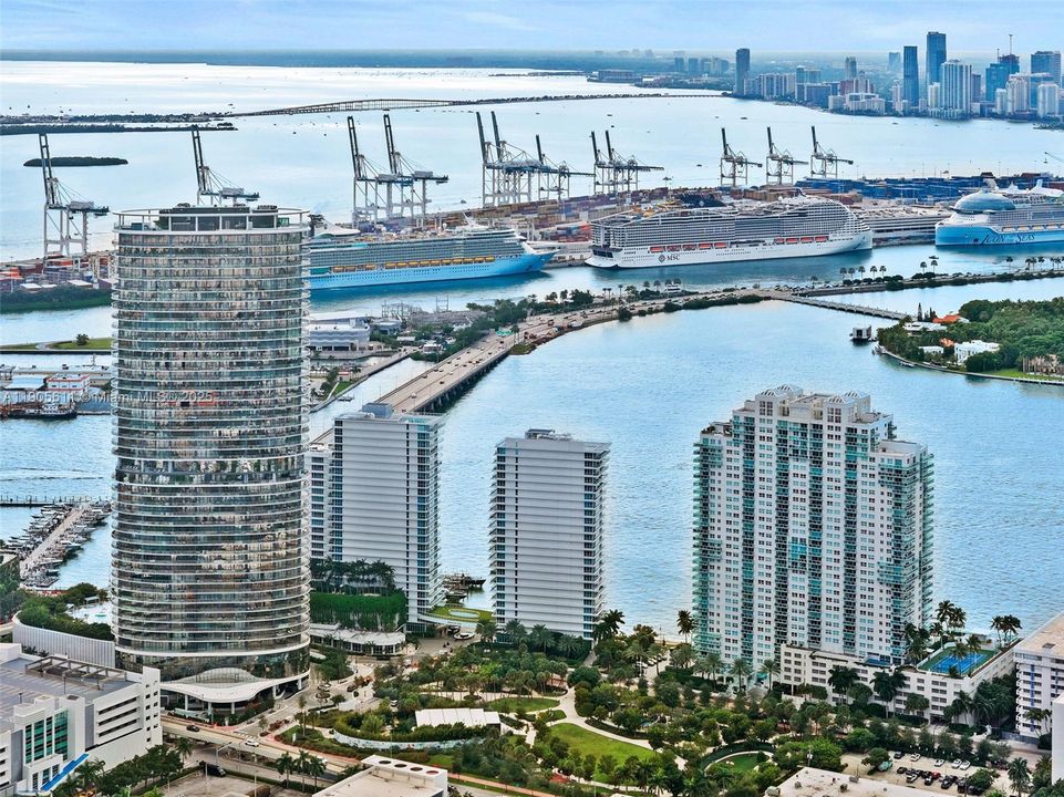 five-park-miami-beach-4104-for-rent-maria-rosales-chic-living-miami