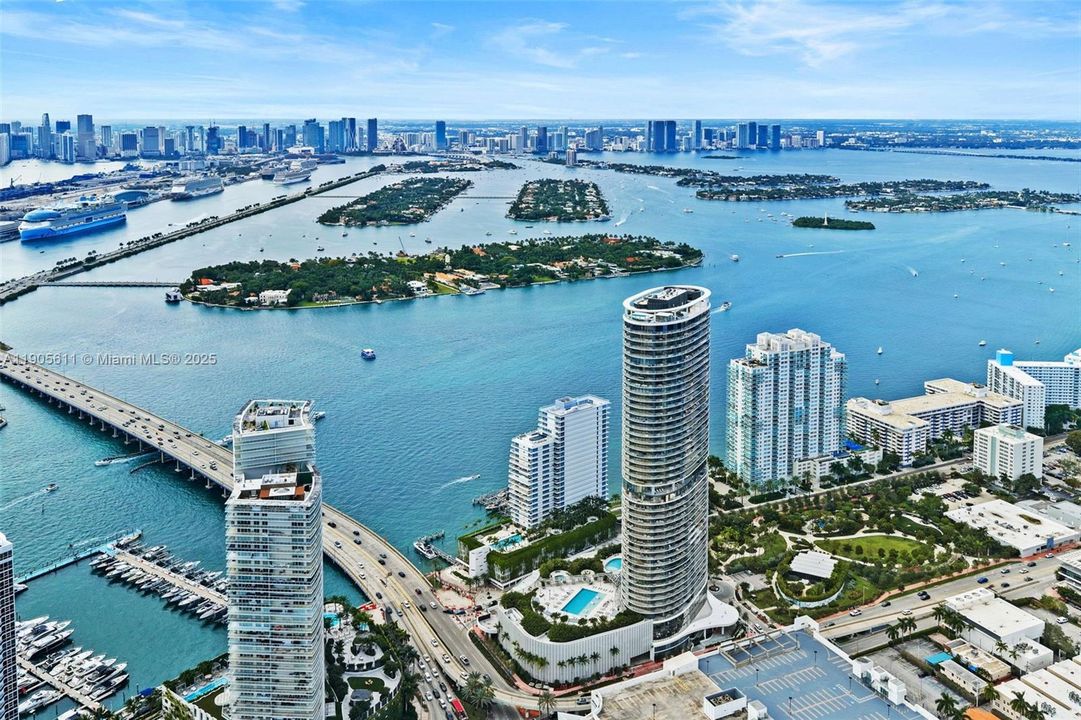 five-park-miami-beach-4104-for-rent-maria-rosales-chic-living-miami