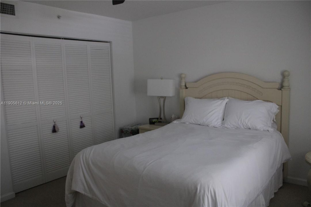 出租: $2,800 (2 贝兹, 2 浴室, 1162 平方英尺)