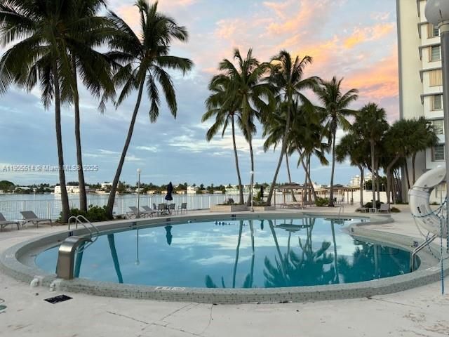 В аренду: $2,190 (1 спален, 1 ванн, 940 Квадратных фут)