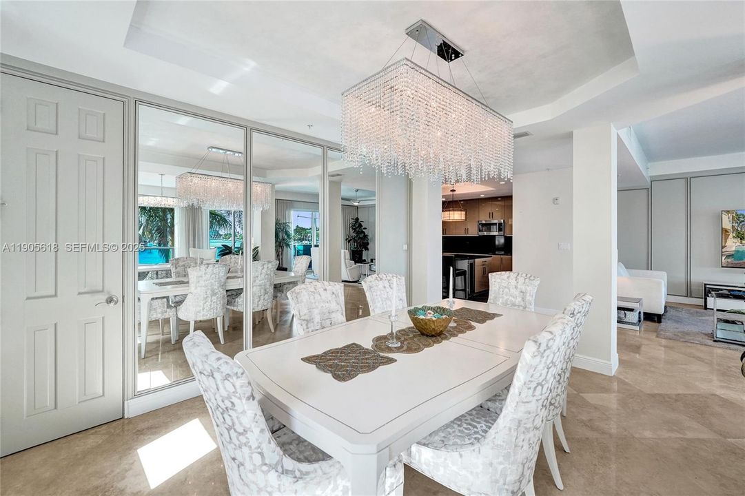 For Sale: $1,999,000 (2 beds, 2 baths, 2394 Square Feet)