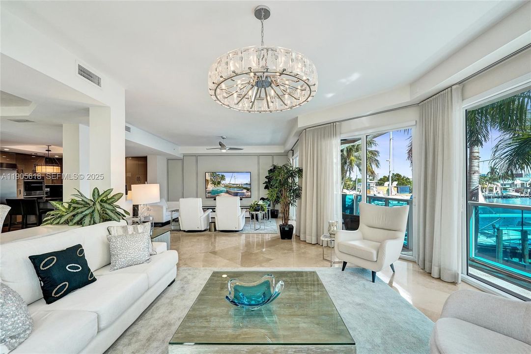 For Sale: $1,999,000 (2 beds, 2 baths, 2394 Square Feet)