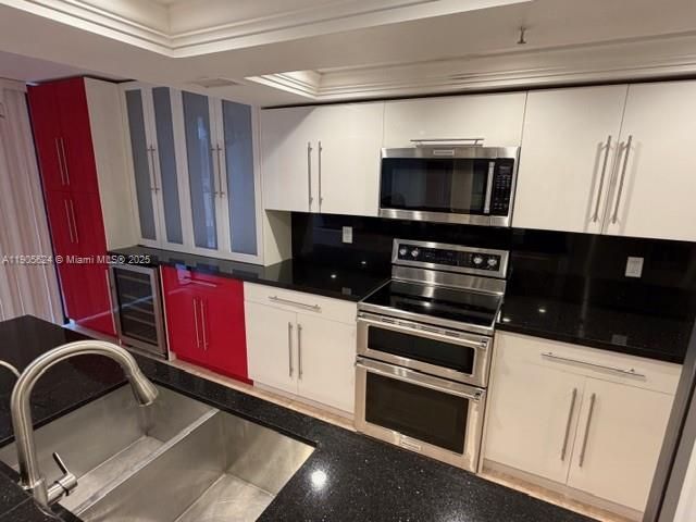 For Rent: $3,250 (2 beds, 2 baths, 1502 Square Feet)