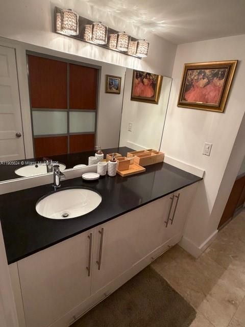 For Rent: $3,250 (2 beds, 2 baths, 1502 Square Feet)