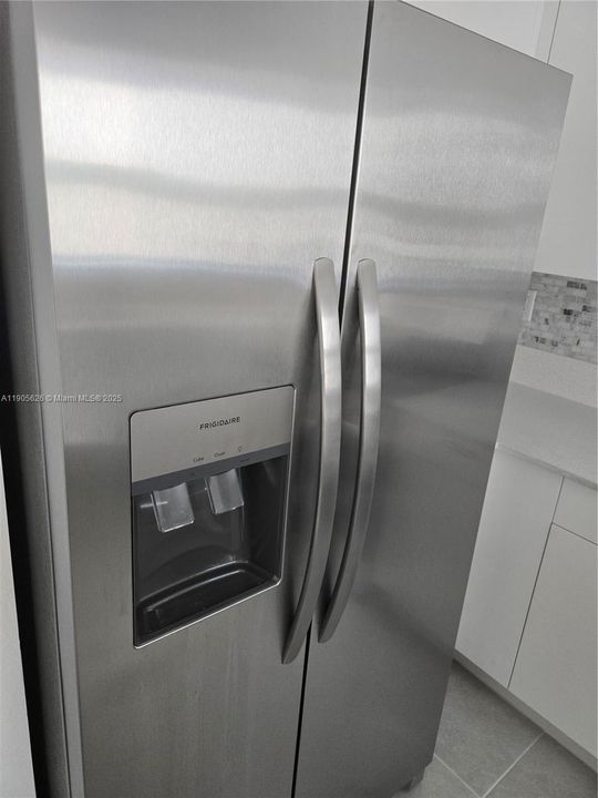 出租: $2,600 (3 贝兹, 2 浴室, 1483 平方英尺)