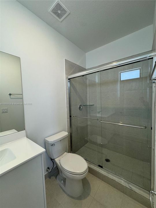 出租: $2,600 (3 贝兹, 2 浴室, 1483 平方英尺)