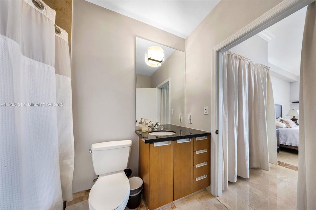 For Sale: $749,000 (2 beds, 2 baths, 1735 Square Feet)