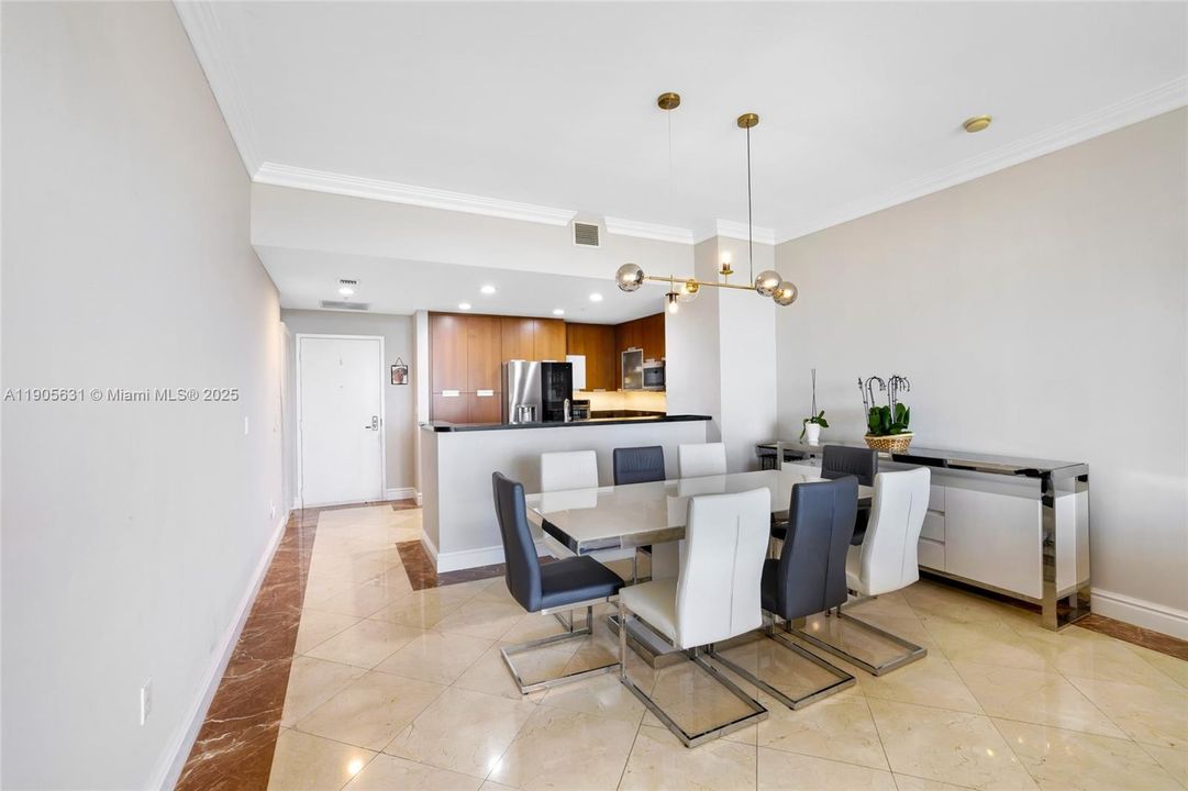 For Sale: $749,000 (2 beds, 2 baths, 1735 Square Feet)